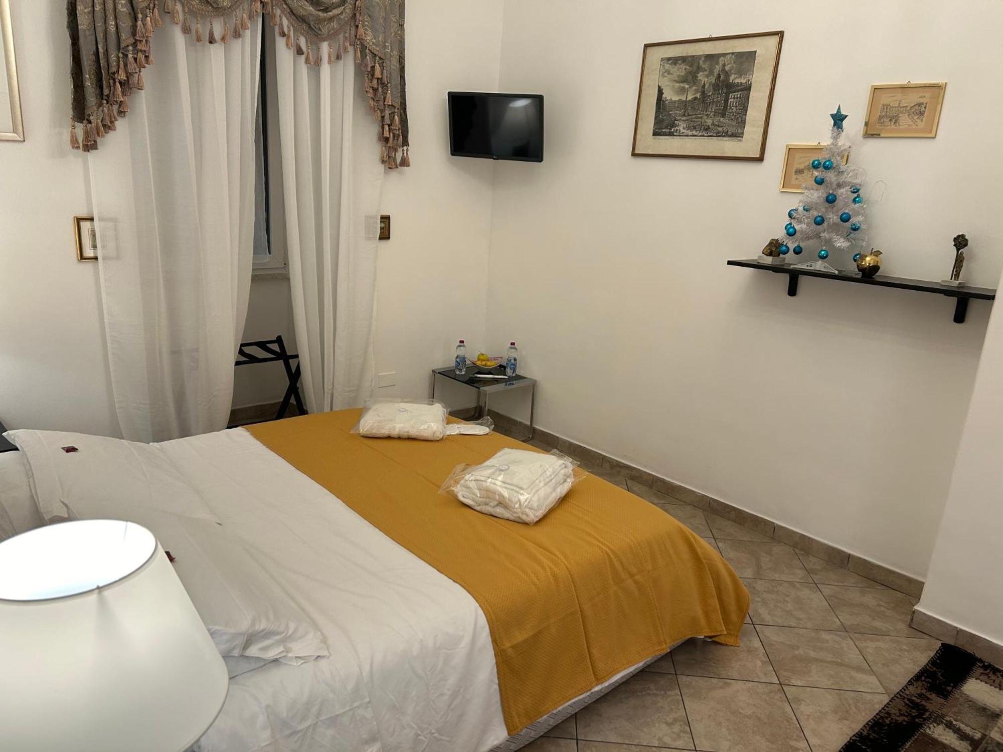 San Giovanni Flat Near To Colosseo Rom